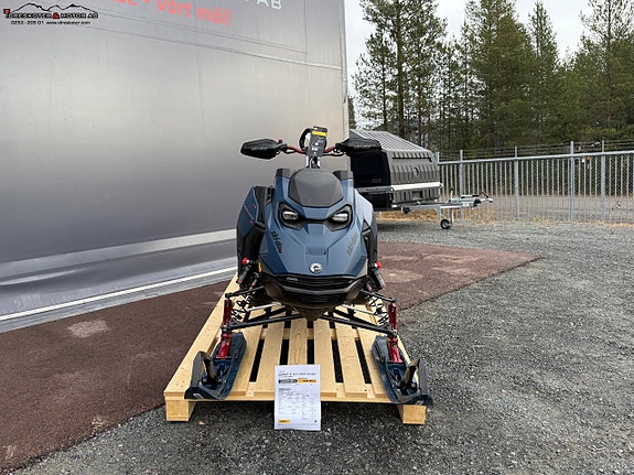 Ski-Doo Summit X Expert 850 E-TEC Turbo R HUB *Kampanj* 4 of 8