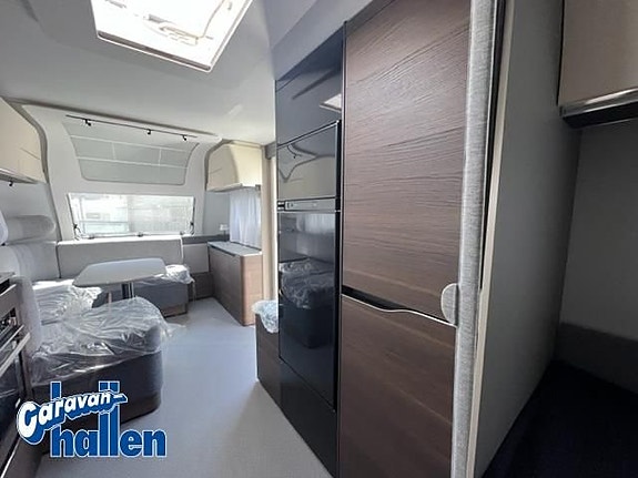 Adria Alpina 583 LP (ACC+ Mach plus) 12 of 19
