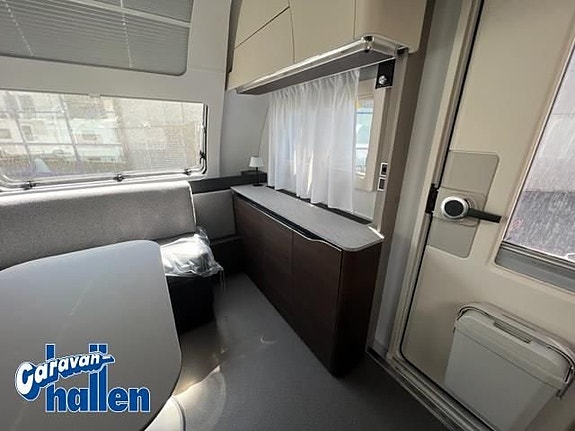 Adria Alpina 583 LP (ACC+ Mach plus) 18 of 19