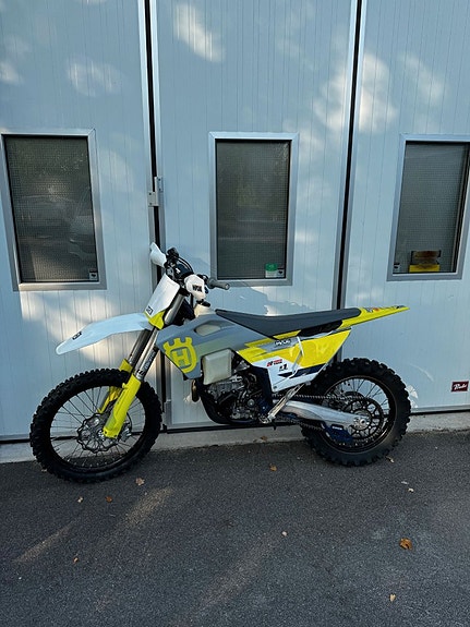 Husqvarna FX 450   Unik & Ready to Race