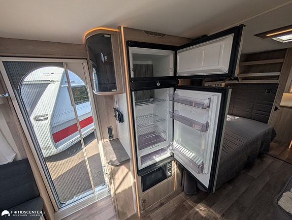 Kabe ROYAL 600 TDL KS *Långbäddar / Boxmarkis & Förtält 10 of 21