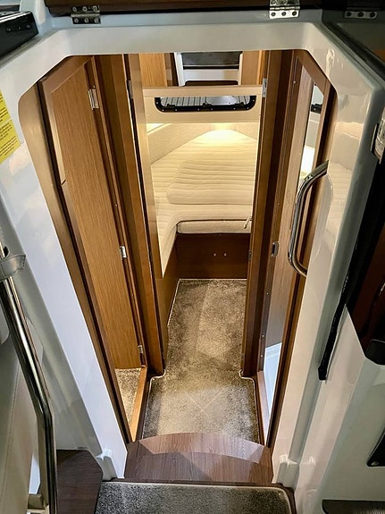 JEANNEAU 895 Sport Offshore 2 x YAMAHA F 225 XCB 2022 8 of 10