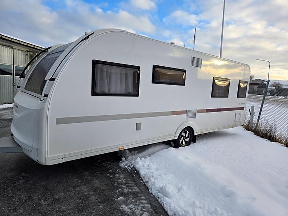Adria ADORA 613 UT Queenbed 16 of 17