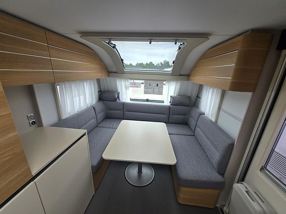 Adria Adora 593 UK Barnkammare 9 of 18