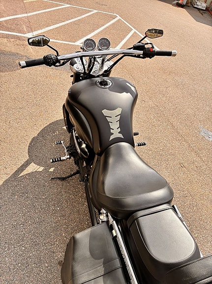 Triumph ROCKET III 5 of 8