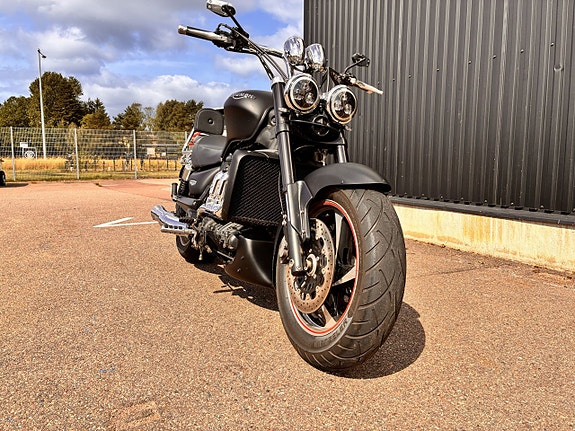 Triumph ROCKET III 8 of 8