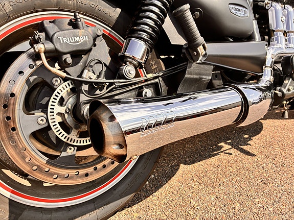Triumph ROCKET III 4 of 8
