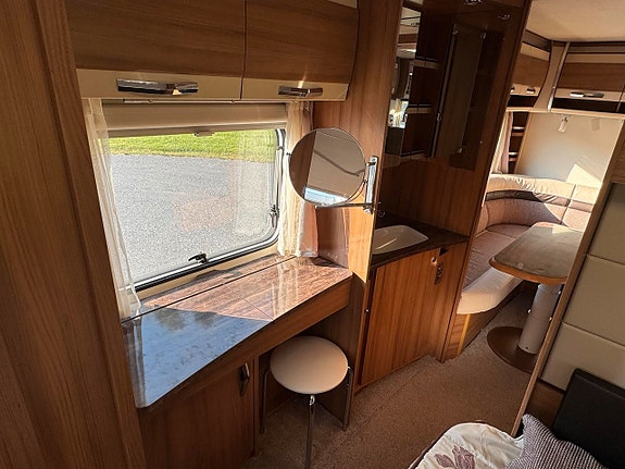 Knaus W08 790 UFK Exclusive Alde Vinterbonad Barnkammare 11 of 18