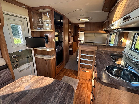 Knaus W08 790 UFK Exclusive Alde Vinterbonad Barnkammare 7 of 18