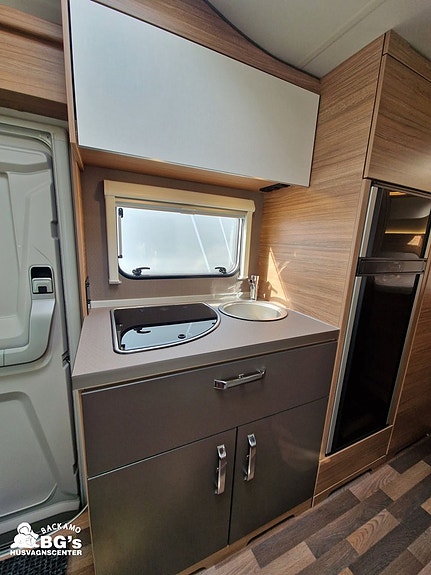 Weinsberg CaraHome 650 DG //LAGERRENSNING// 4 of 12