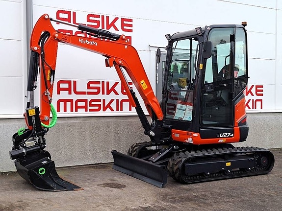 Kubota U 27-4
