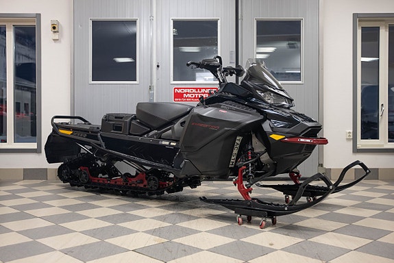Ski-doo Expedition Xtreme 850 E-TEC *126 MIL!*