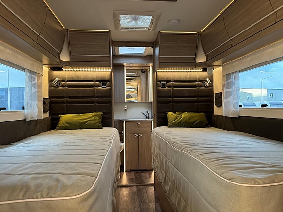 Kabe Imperial TravelMaster 910 T Långbäddar 7 of 17