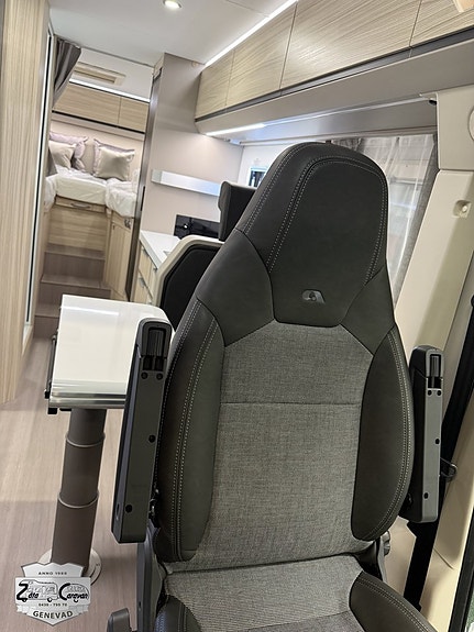 Adria COMPACT DL 19 of 21