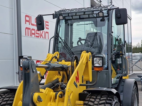 Wacker Neuson WL52 med vikplog 2,5m 8 of 9