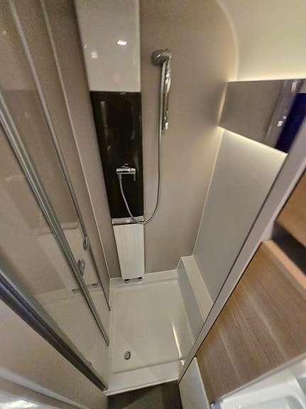 Adria ADORA 572 UT Långbäddar 11 of 13