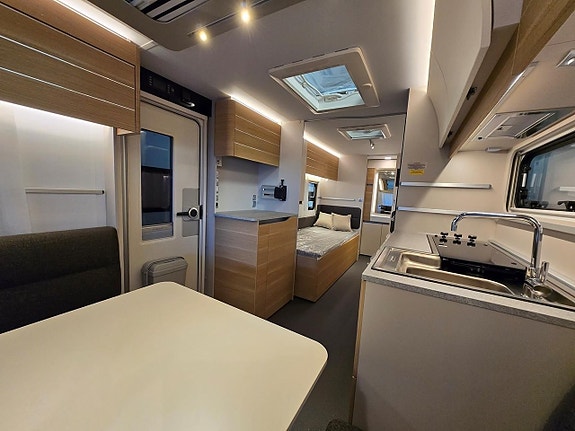 Adria ADORA 572 UT Långbäddar 4 of 13