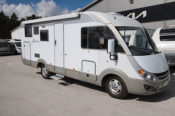 Bürstner Aviano 675 3,0 Liters motor 158 Hk