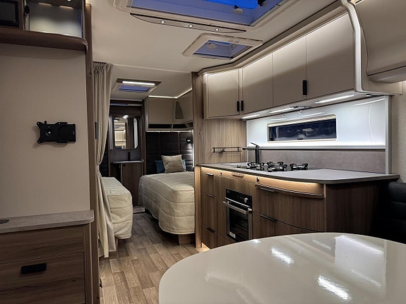 Kabe ROYAL 740 TDL KS E2 Långbäddar 2 of 11