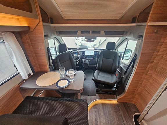 Weinsberg CaraLoft 550MF  AUT / El Golvvärme 8 of 27