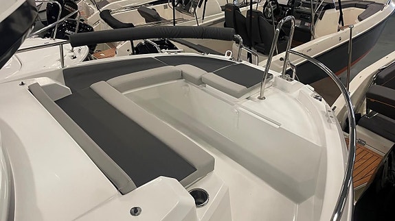 Jeanneau 795 Sport Serie 2 med Yamaha F225 XCB -26 6 of 8