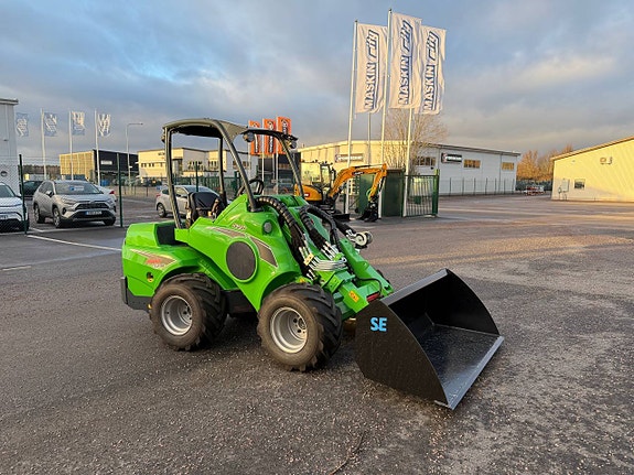 Avant 528 - OMGÅENDE LEVERANS!