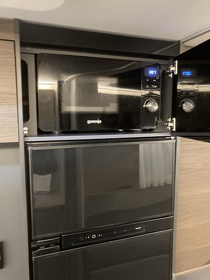 Adria ALPINA 613 UT "Med special-paket" 9 of 17