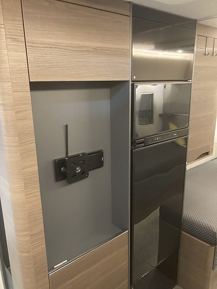 Adria ALPINA 613 UT "Med special-paket" 8 of 17