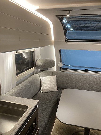 Adria ALPINA 613 UT "Med special-paket" 4 of 17