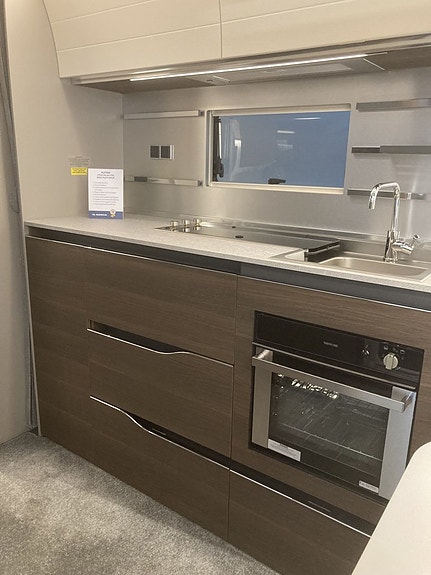 Adria ALPINA 613 UT "Med special-paket" 6 of 17