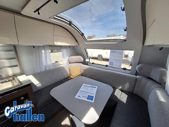 Adria Alpina 663 UK 5 of 5