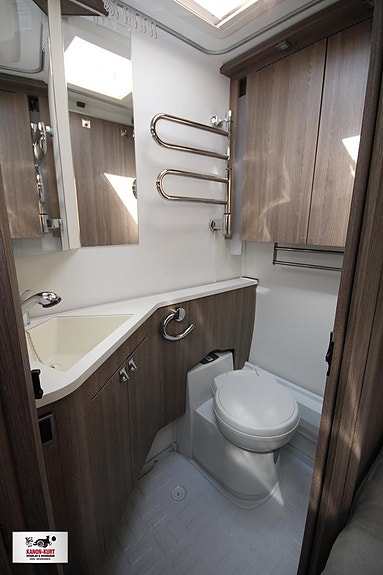 Kabe Royal 560 XL KS 10 of 10