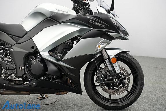 Kawasaki Ninja Z1000SX* Scorpion, Sidoväskor, Endast 413 mil 12 of 27