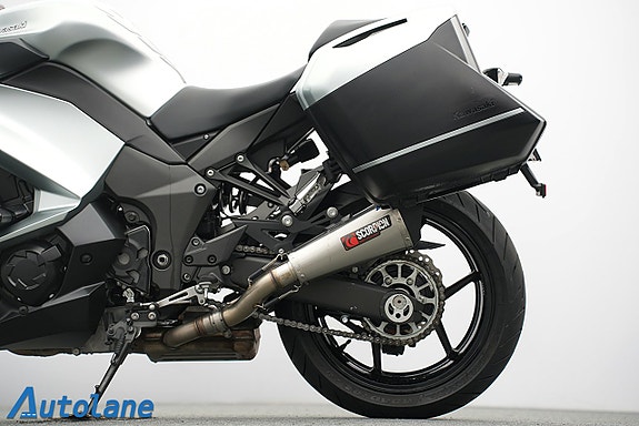 Kawasaki Ninja Z1000SX* Scorpion, Sidoväskor, Endast 413 mil 15 of 27