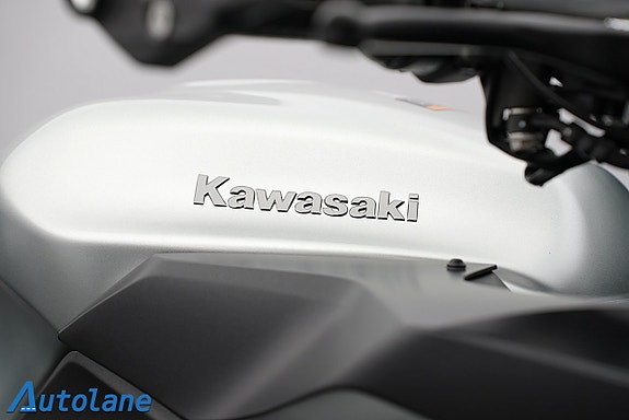 Kawasaki Ninja Z1000SX* Scorpion, Sidoväskor, Endast 413 mil 23 of 27