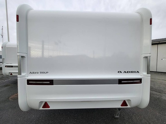 Adria Adora 593 UP Queenbed 2 of 17