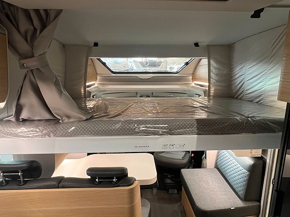 Adria MATRIX PLUS 670 SL (ALDE+Aut+Värmematta hytt+Heavy) 20 of 25