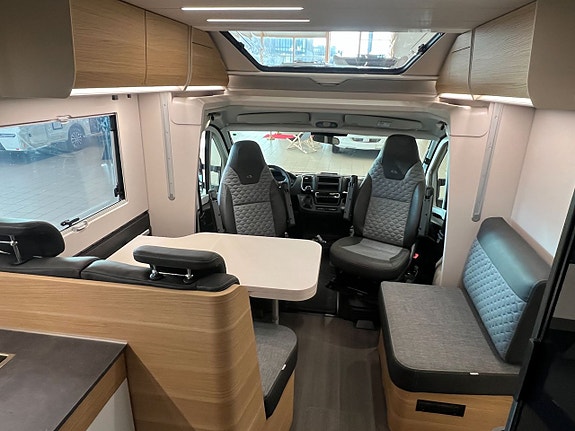 Adria MATRIX PLUS 670 SL (ALDE+Aut+Värmematta hytt+Heavy) 18 of 25