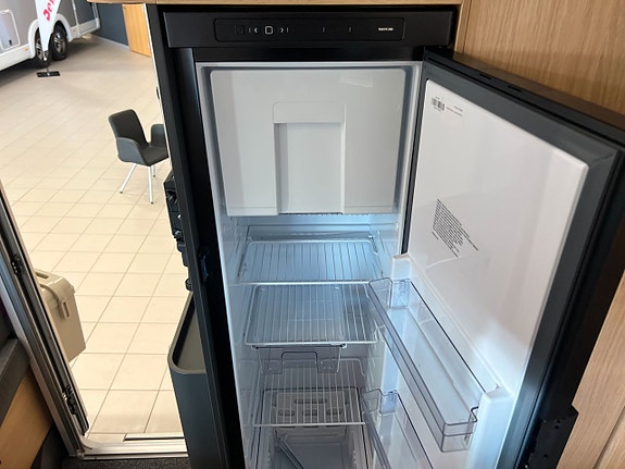 Adria MATRIX PLUS 670 SL (ALDE+Aut+Värmematta hytt+Heavy) 9 of 25