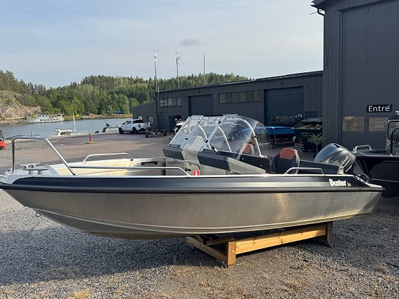 Buster LX 2023 Yamaha 60 hk