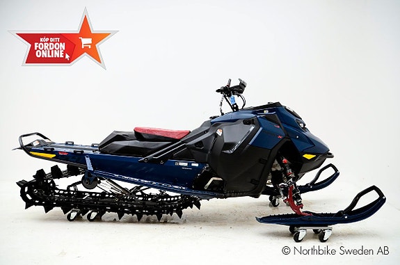 Ski-doo Summit Expert 154" 850 E-TEC Turbo R SHOT HUB DEMO