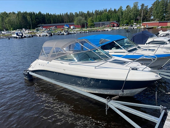 FLIPPER 625 DC MERCRUISER 4.3L MPI - 2011