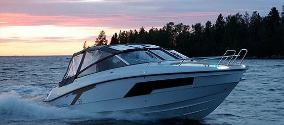 Finnmaster T8 - 2025 Demo Mercury Verado 300 5 of 5