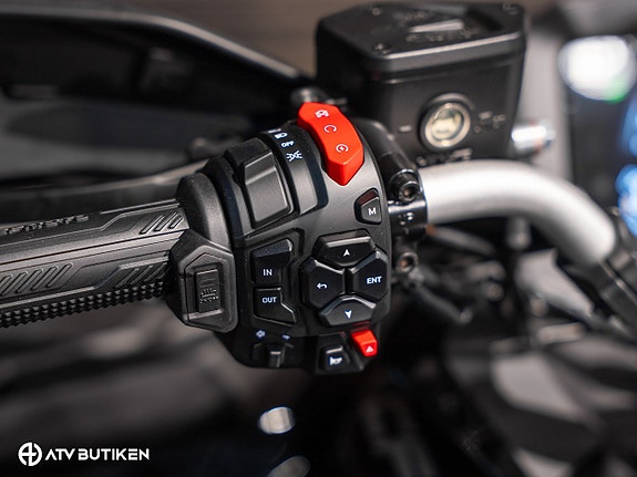 CFMOTO CFORCE 850 BLACK -OFFROAD EDITION- 24 of 24