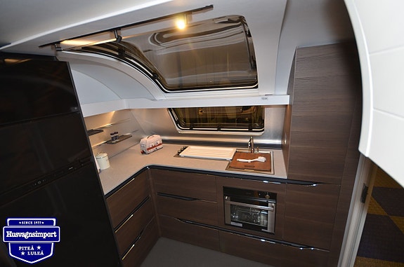Adria ALPINA 753 HT 4 of 19
