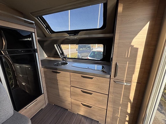 Knaus 650 peb 12 of 21