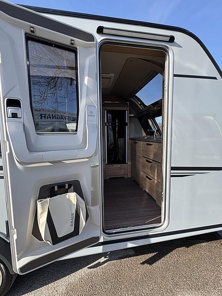 Knaus 650 peb 9 of 21