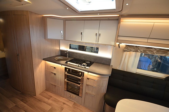 Kabe Imperial 780 DGLE KS (L-soffa, ac) 6 of 14