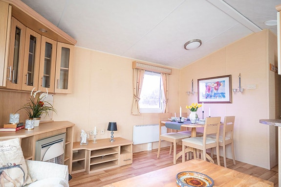 Willerby Jupiter, en trivsam begagnad villavagn - Nr 210 4 of 13