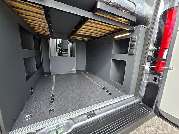 Adria TWIN SUPREME 640 SLB - Fiat MultiJet3 140HP (103kW) 35L 26 of 27